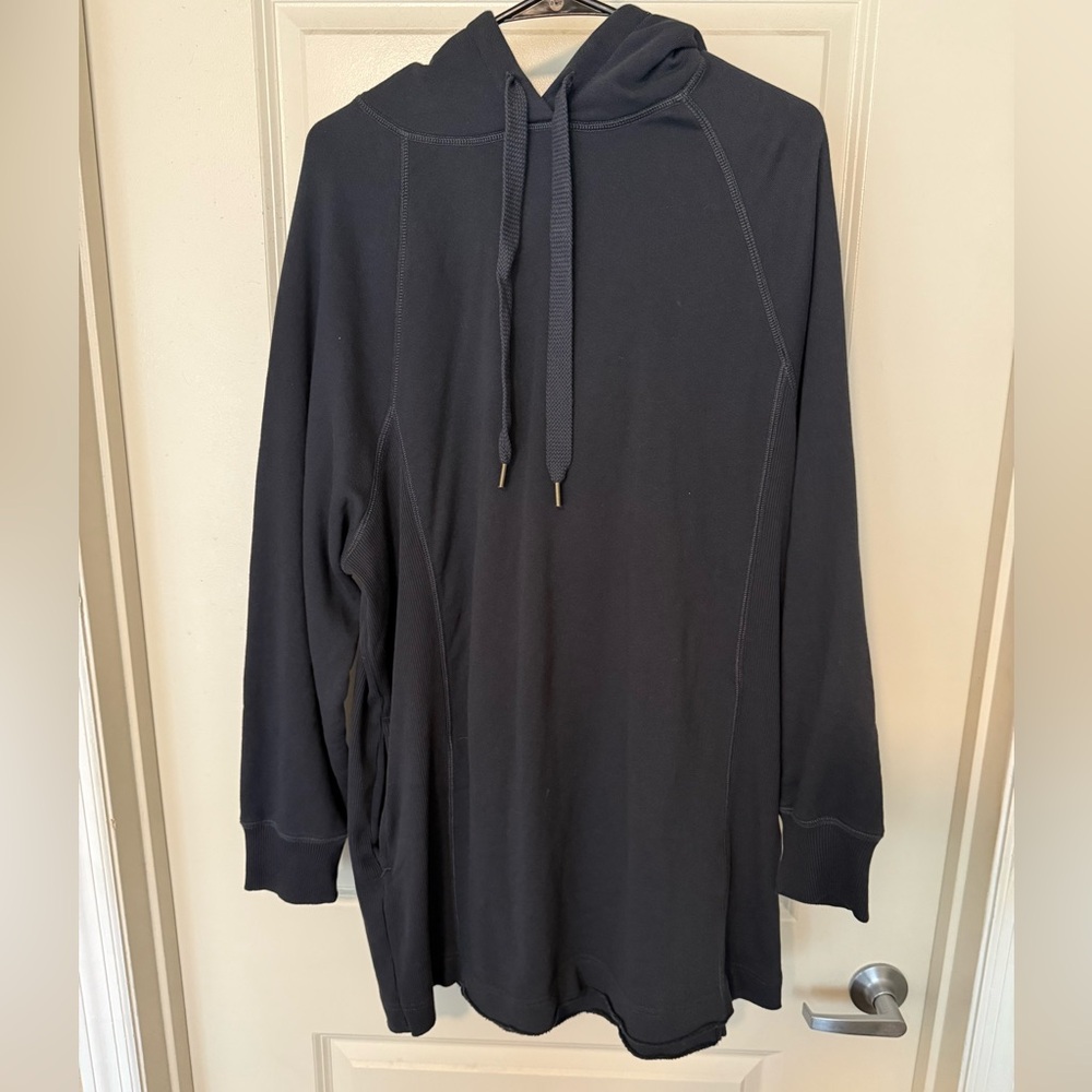 American Eagle Outfitters Oversized Black Hoodie Sweater